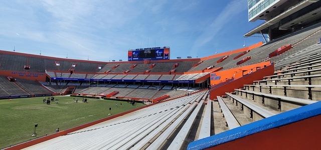 9.8分+MVP！最强姆巴佩上线：60分钟戴帽5场砍8球，五大联赛第1.