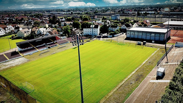 利物浦在首 利物浦在首